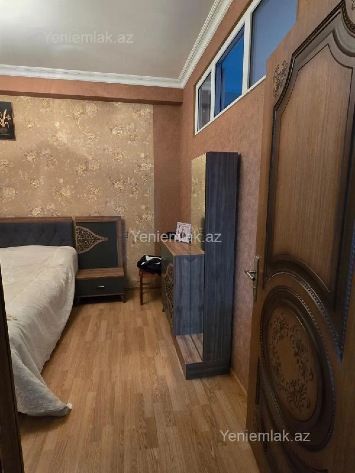Satılır 2 otaqlı yeni tikili 83.5 m²