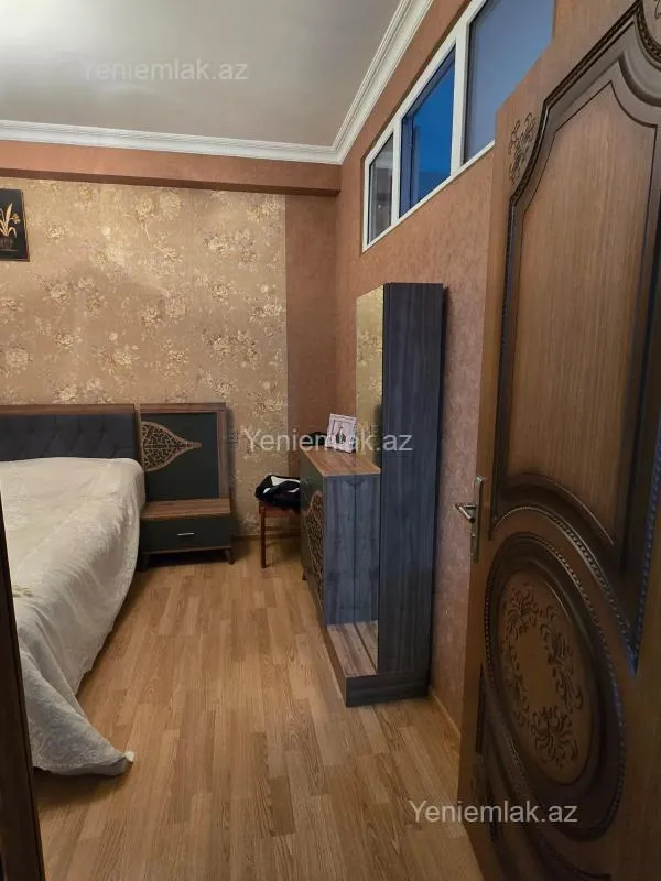 Satılır 2 otaqlı yeni tikili 83.5 m²
