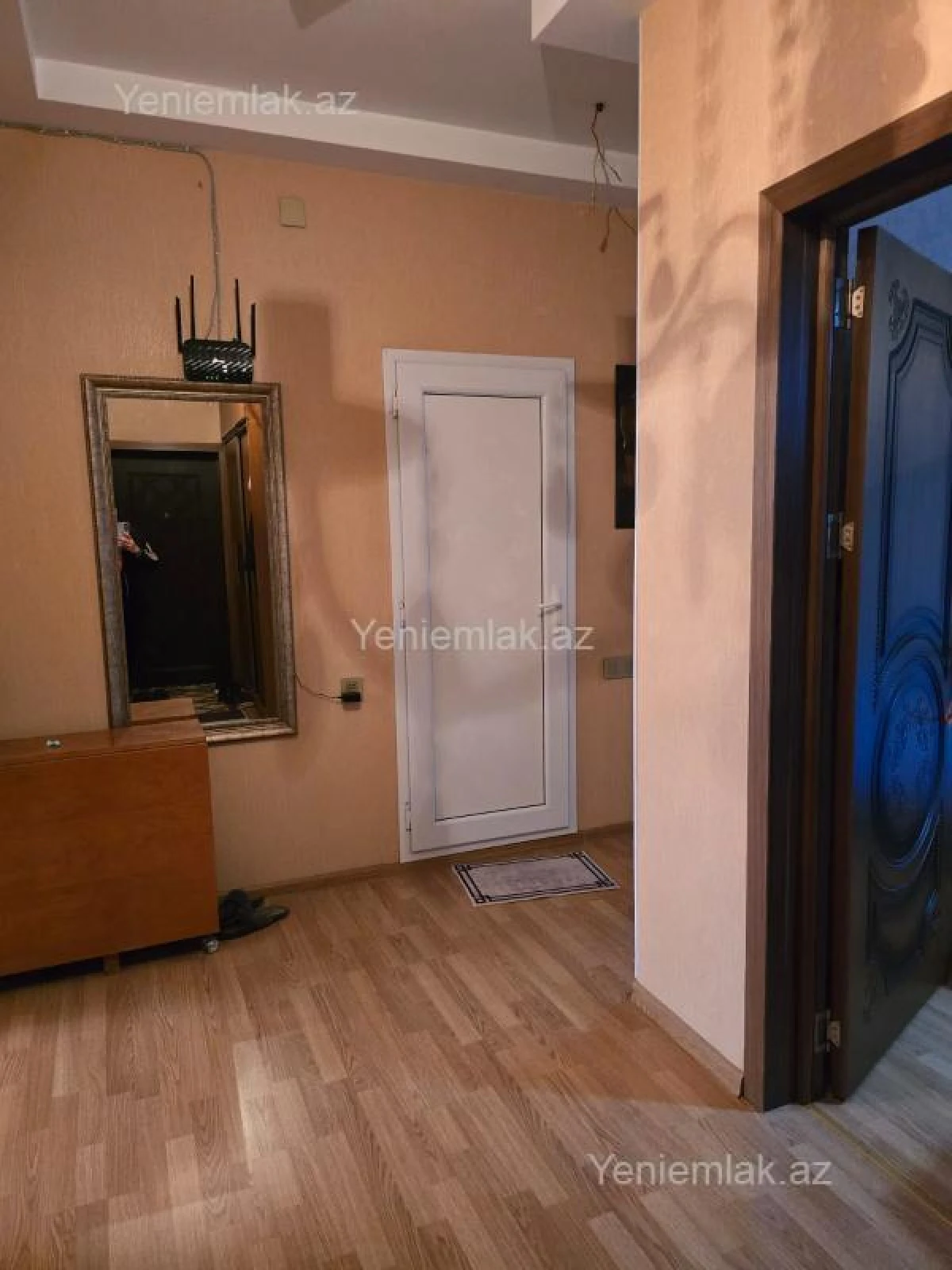 Satılır 2 otaqlı yeni tikili 83.5 m²