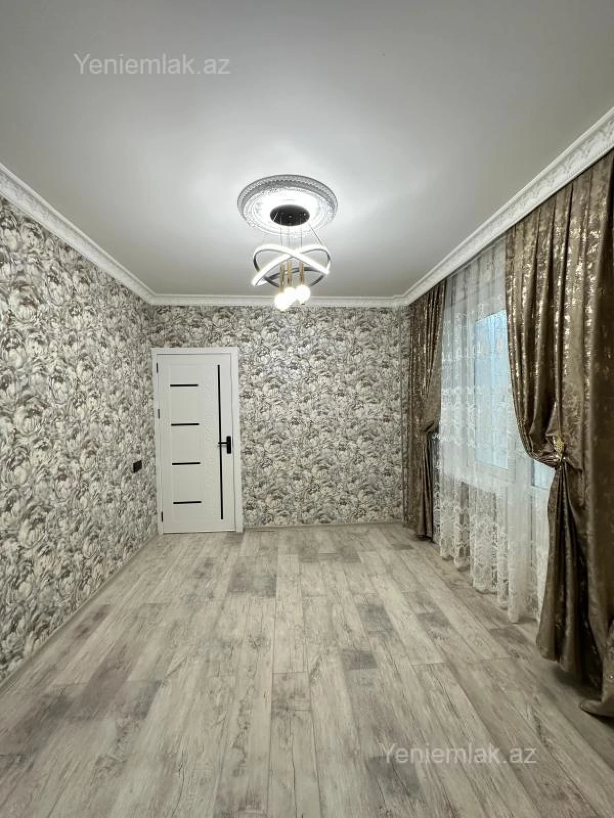 Satılır 3 otaqlı köhnə tikili 60 m²