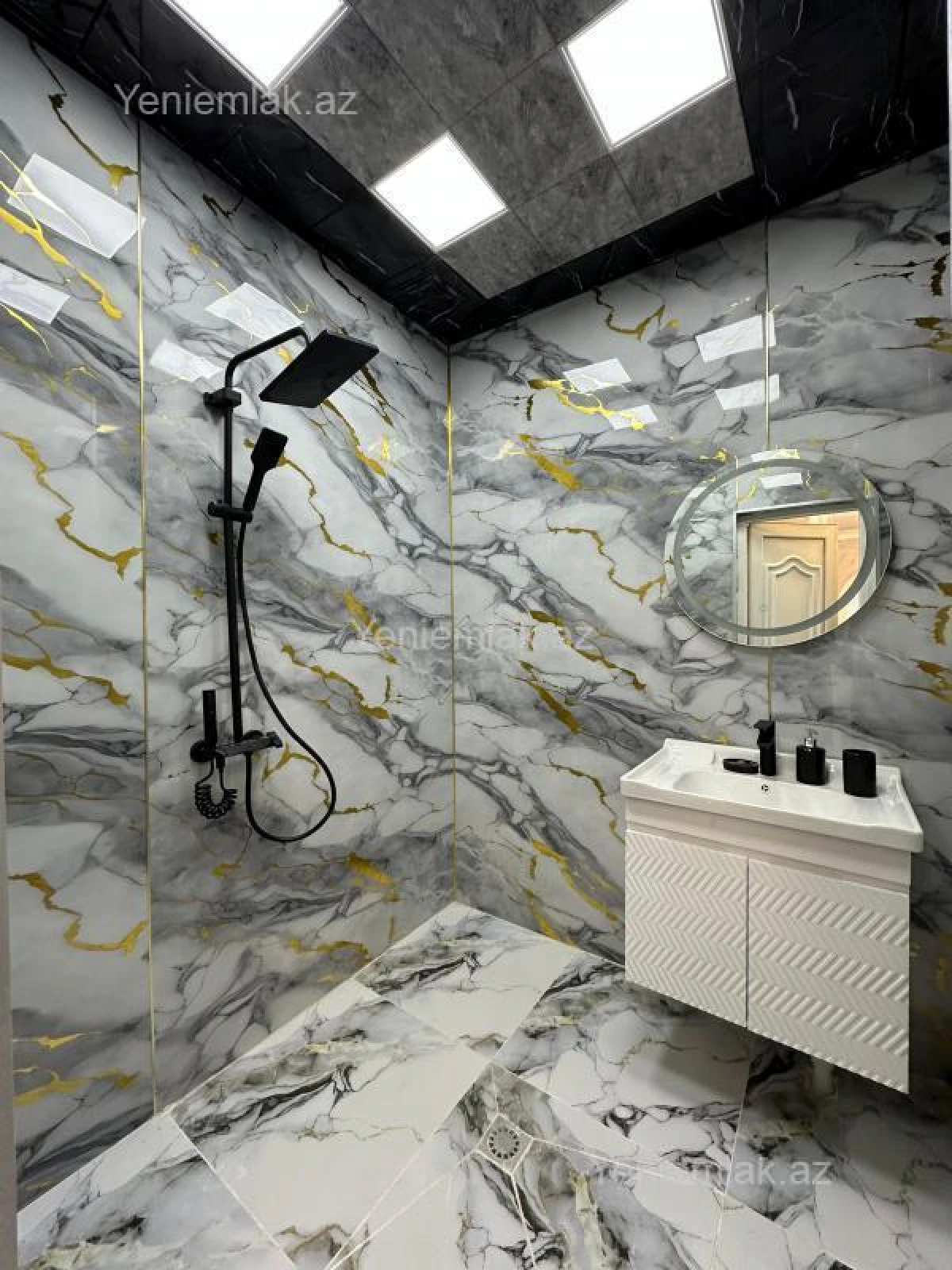 Satılır 3 otaqlı köhnə tikili 60 m²