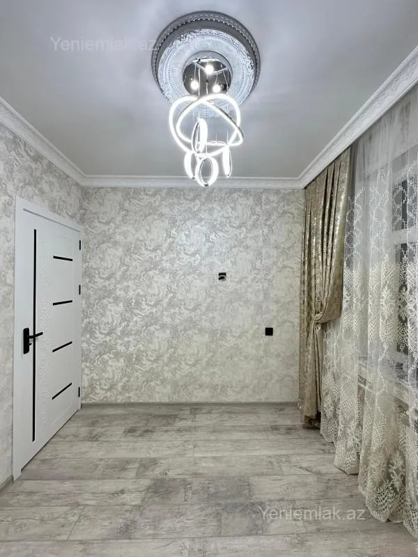 Satılır 3 otaqlı köhnə tikili 60 m²