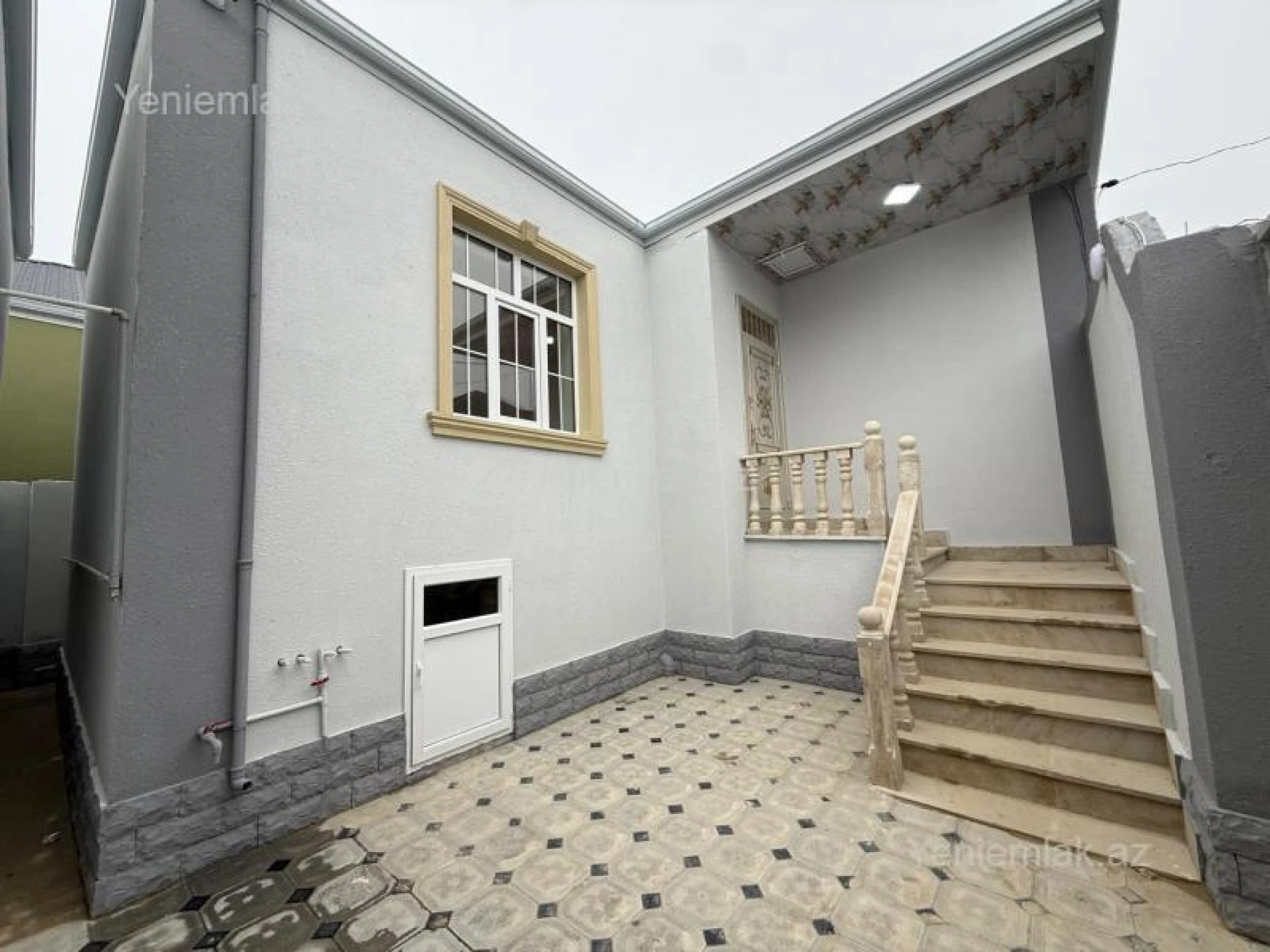 Satılır 2 otaqlı həyət evi 50 m²