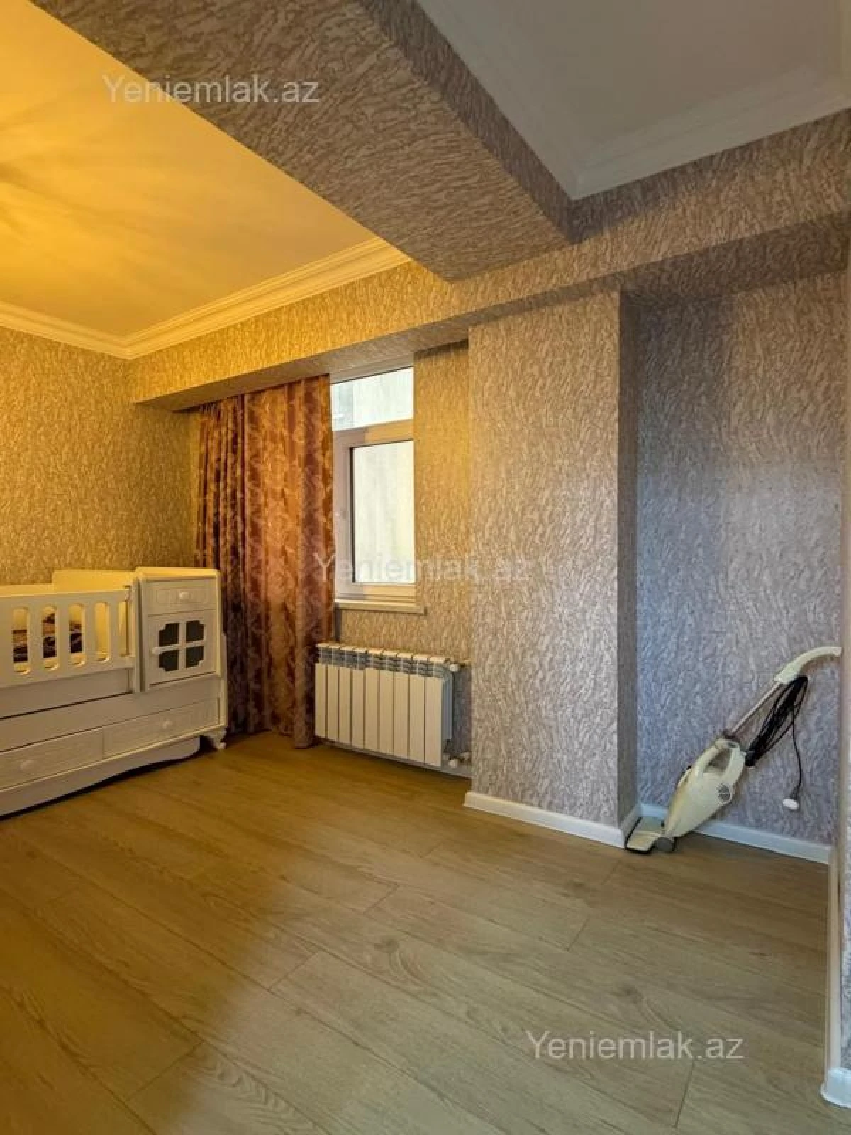 Satılır 3 otaqlı yeni tikili 83 m²