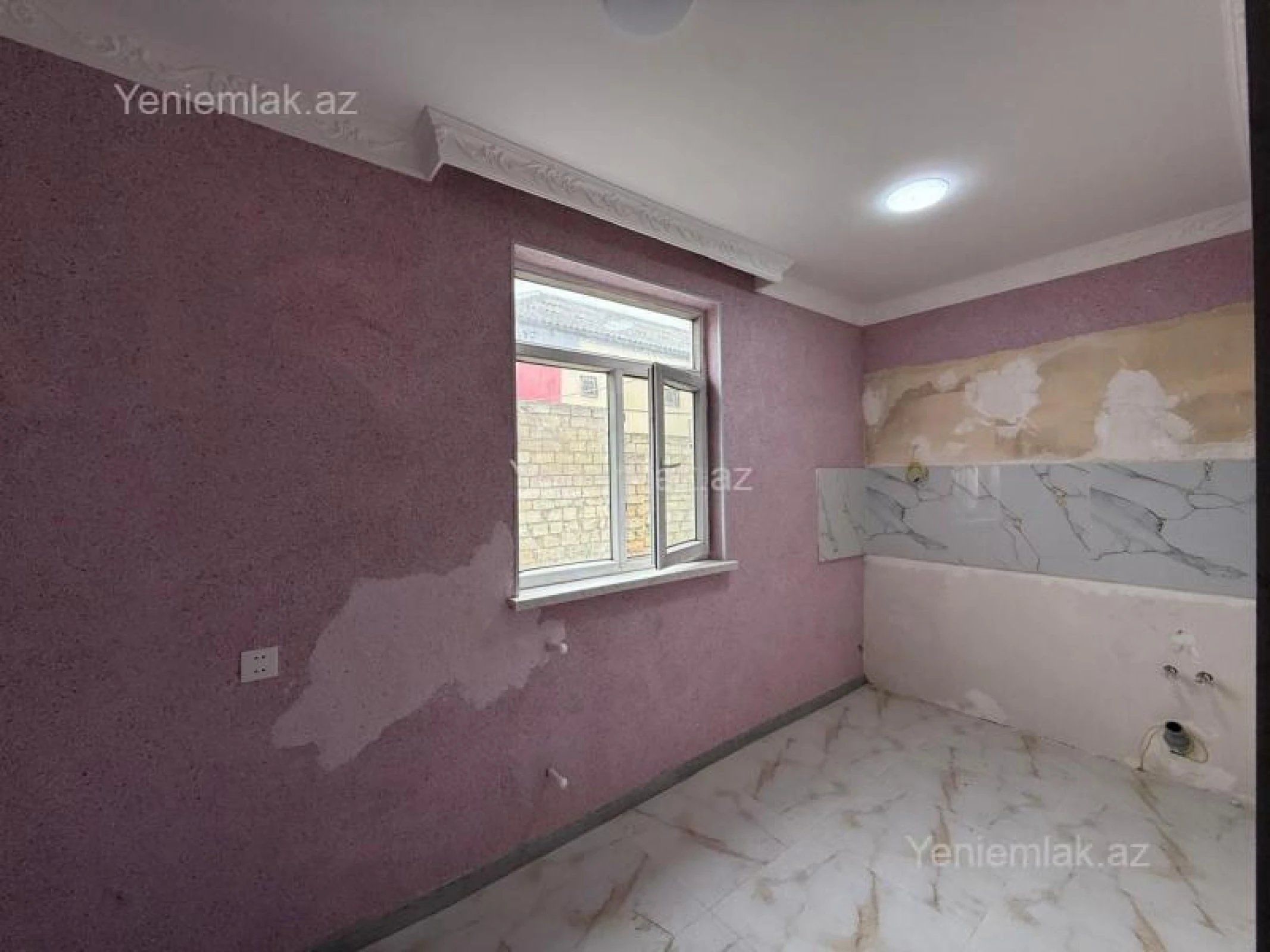 Satılır 5 otaqlı həyət evi 130 m²