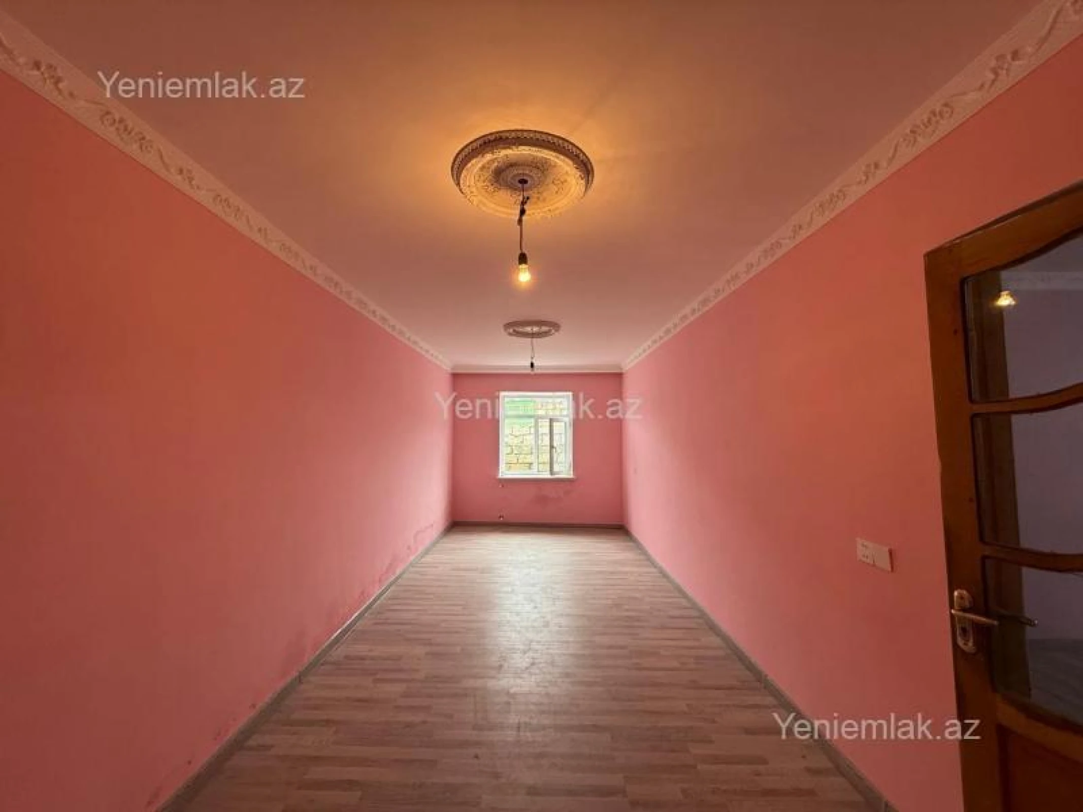 Satılır 5 otaqlı həyət evi 130 m²