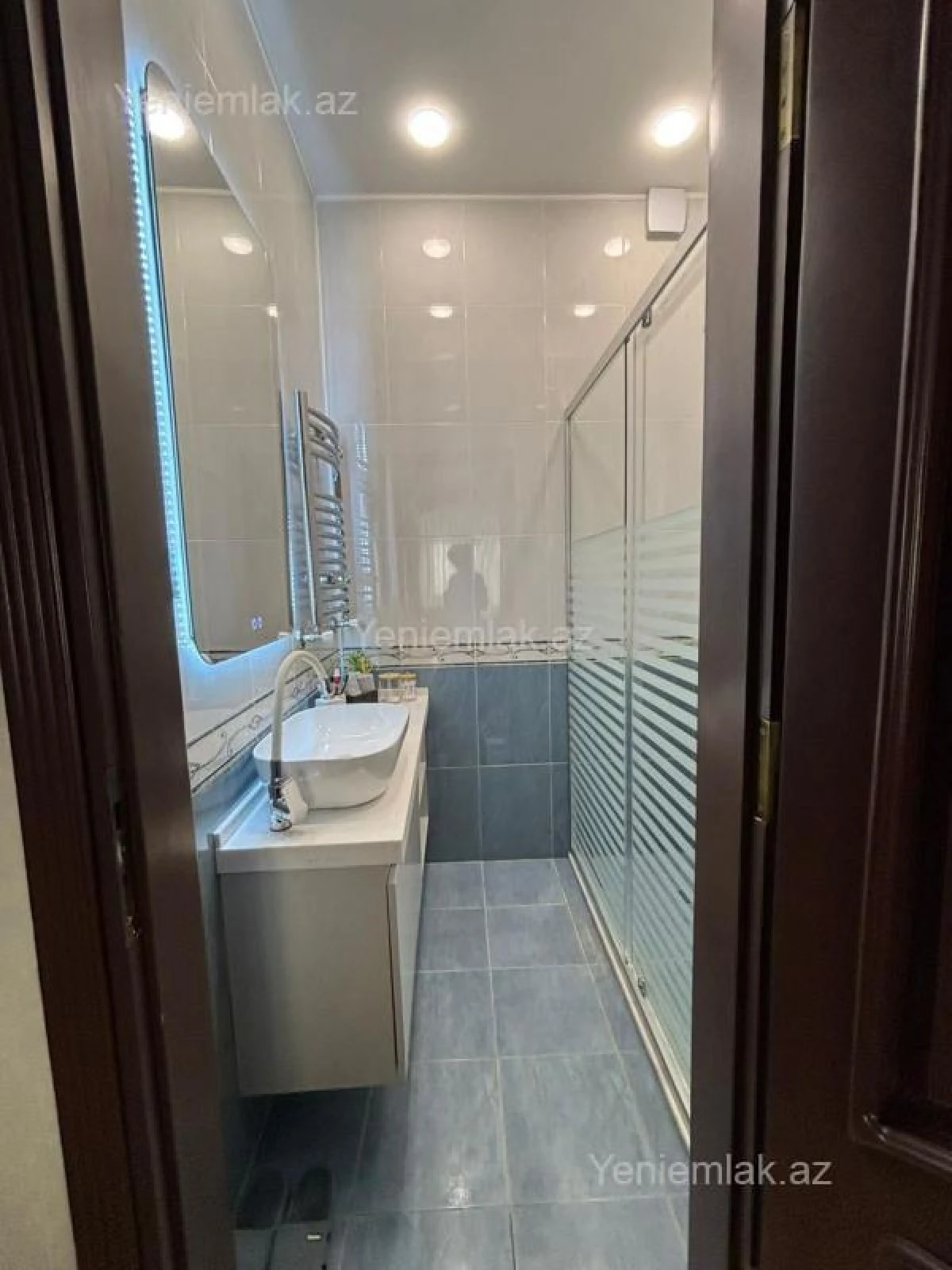 Satılır 4 otaqlı yeni tikili 170 m²