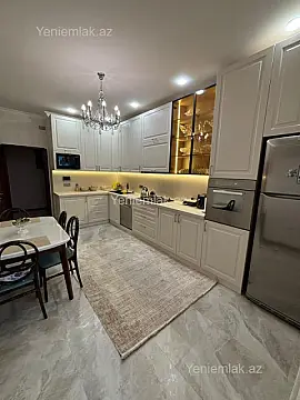 Satılır 4 otaqlı yeni tikili 170 m²