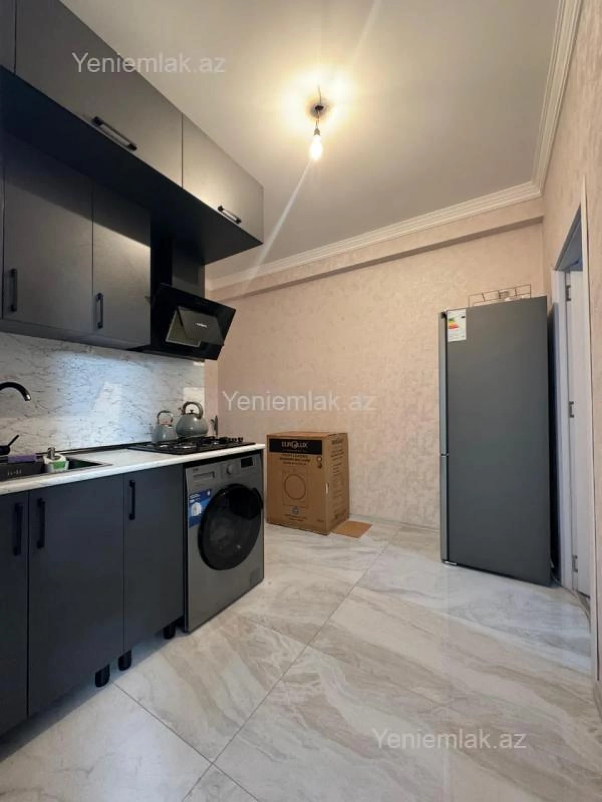 Satılır 2 otaqlı yeni tikili 60 m²