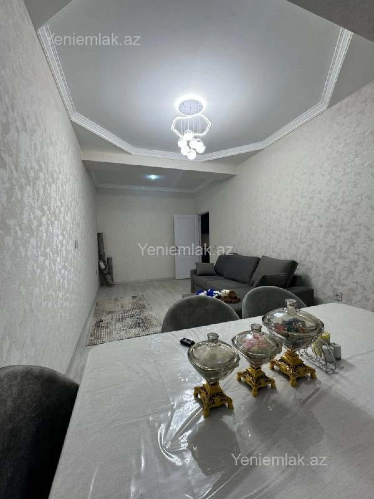 Satılır 2 otaqlı yeni tikili 60 m²