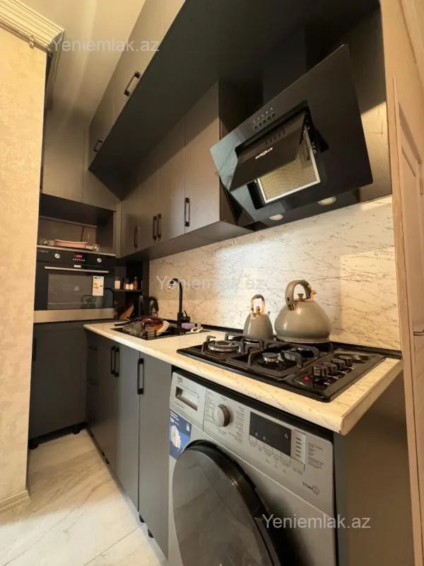 Satılır 2 otaqlı yeni tikili 60 m²