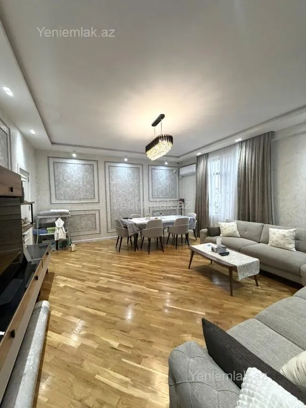 Satılır 2 otaqlı yeni tikili 100 m²