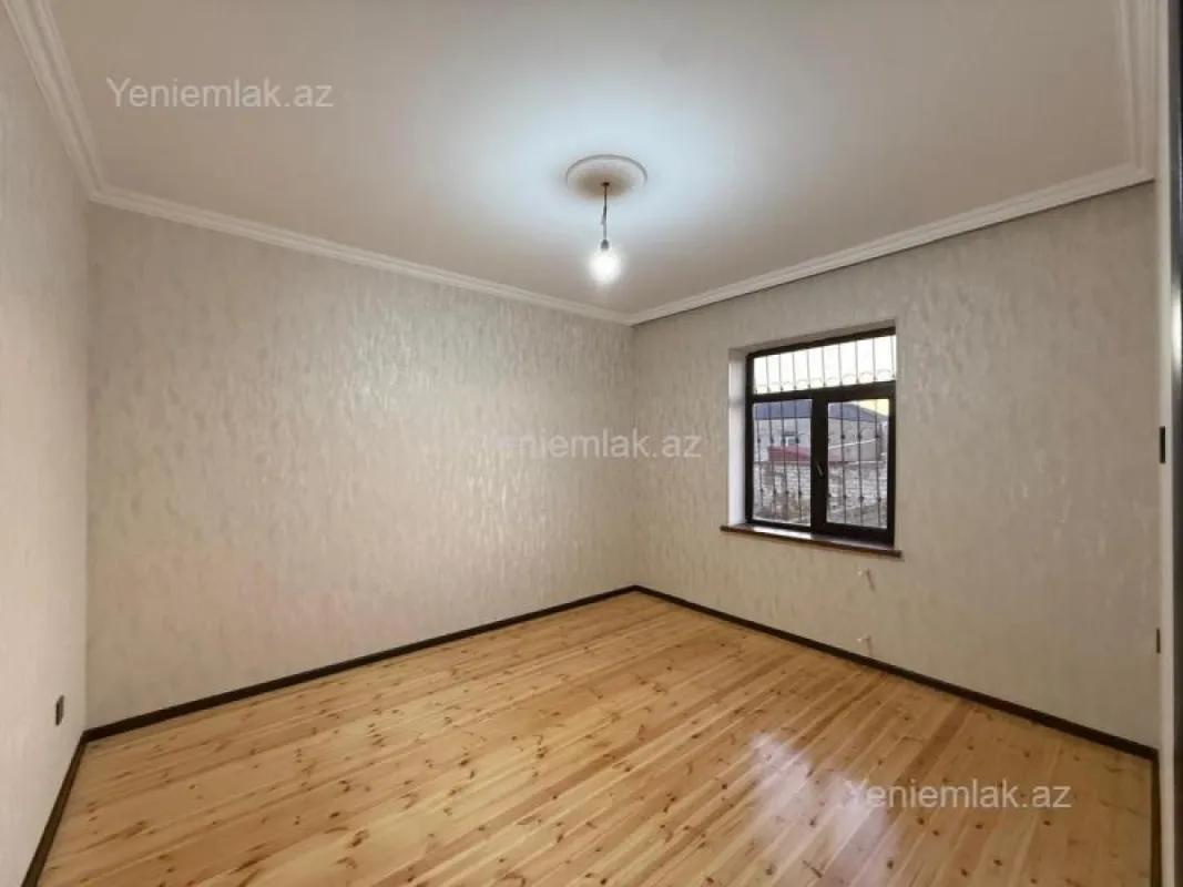 Satılır 3 otaqlı həyət evi 100 m²