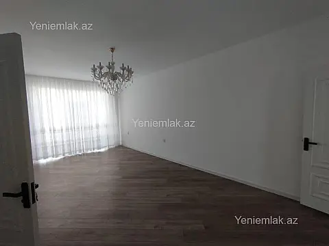 Satılır 5 otaqlı həyət evi 200 m²