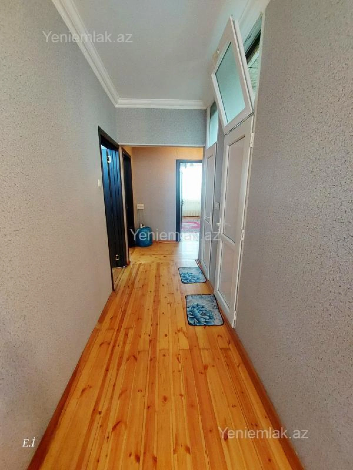 Satılır 3 otaqlı köhnə tikili 72 m²