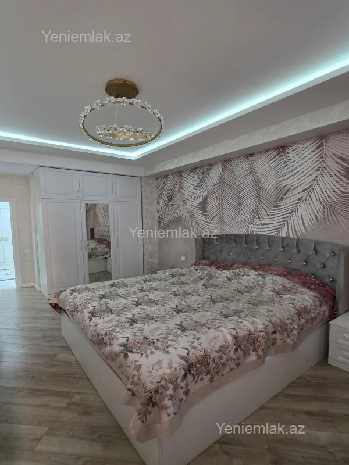 Satılır 3 otaqlı yeni tikili 105 m²