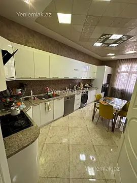 Satılır 3 otaqlı yeni tikili 127 m²