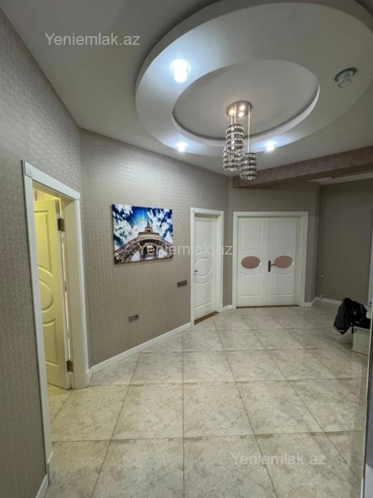 Satılır 3 otaqlı yeni tikili 127 m²