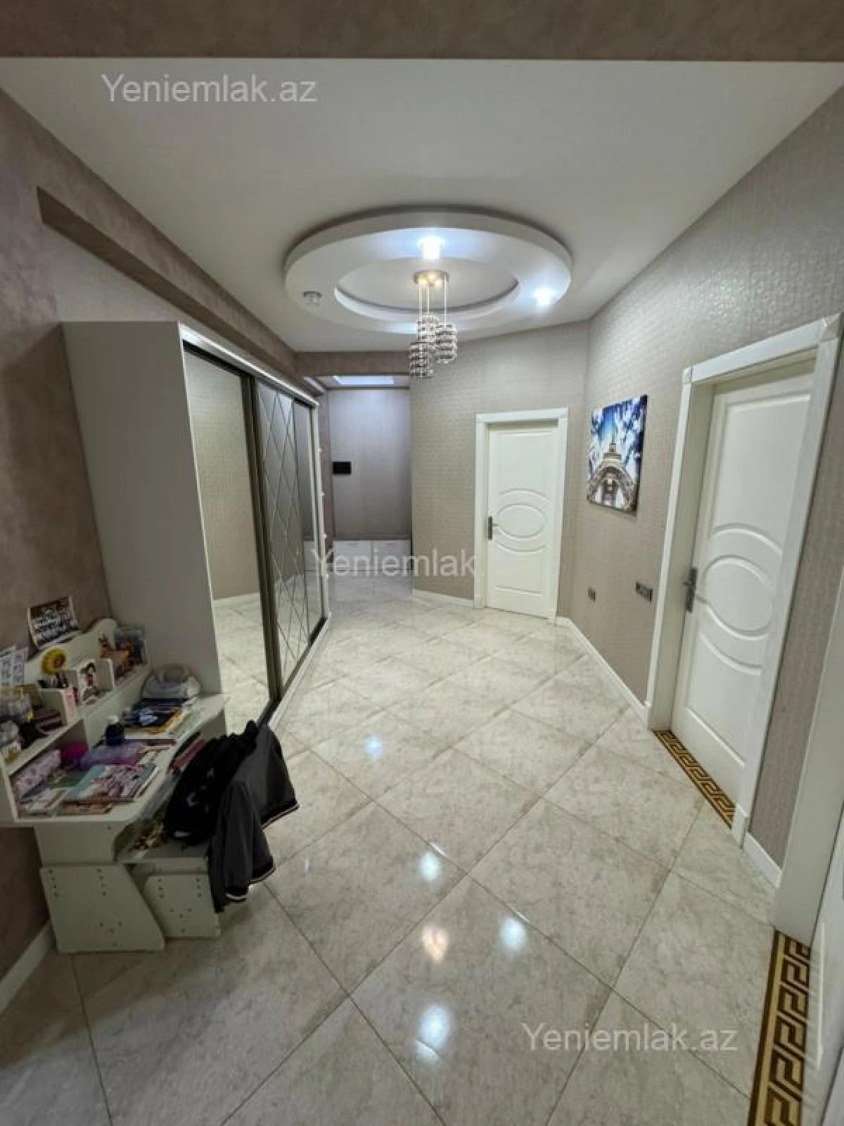 Satılır 3 otaqlı yeni tikili 127 m²