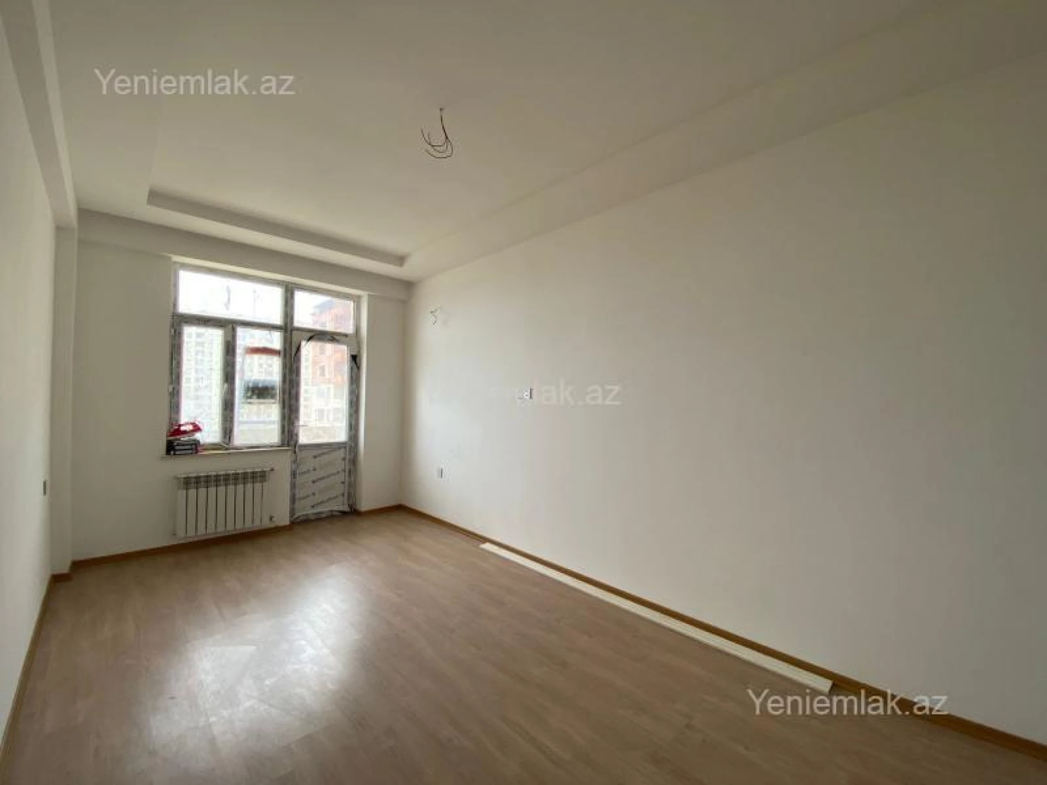 Satılır 2 otaqlı yeni tikili 70 m²