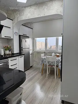 Satılır 2 otaqlı köhnə tikili 60 m²
