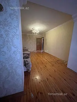 Satılır 3 otaqlı köhnə tikili 74 m²