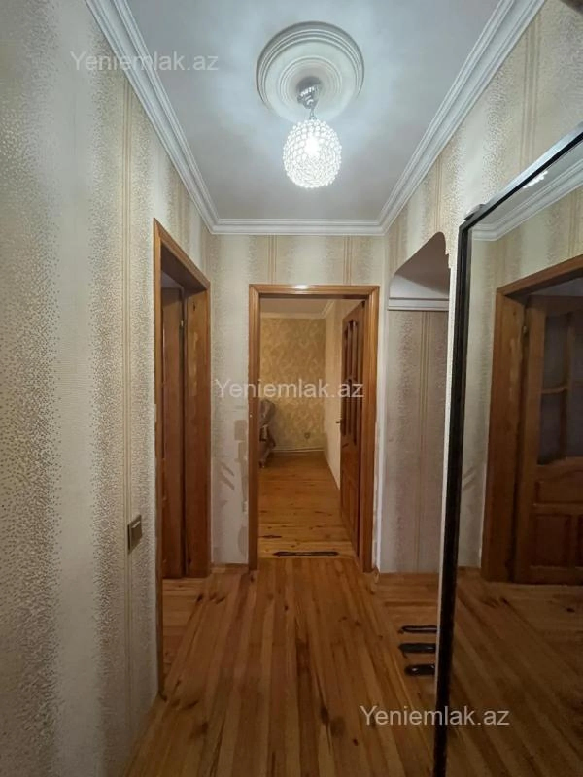 Satılır 3 otaqlı köhnə tikili 74 m²