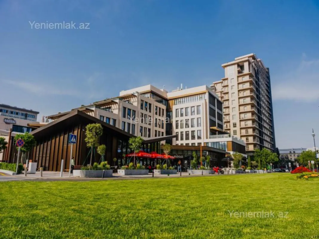 Satılır 2 otaqlı köhnə tikili 76 m²