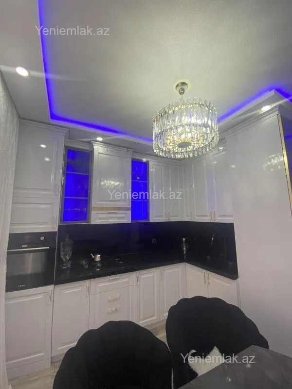 Satılır 4 otaqlı yeni tikili 127.43 m²