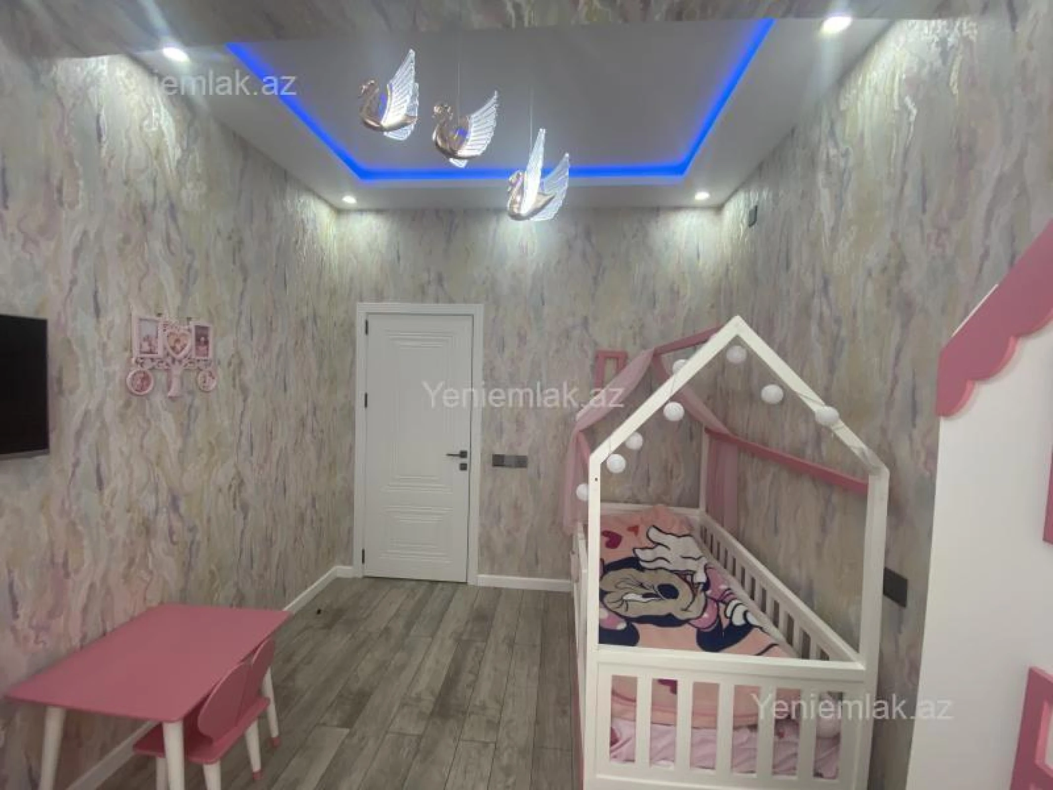 Satılır 4 otaqlı yeni tikili 127.43 m²