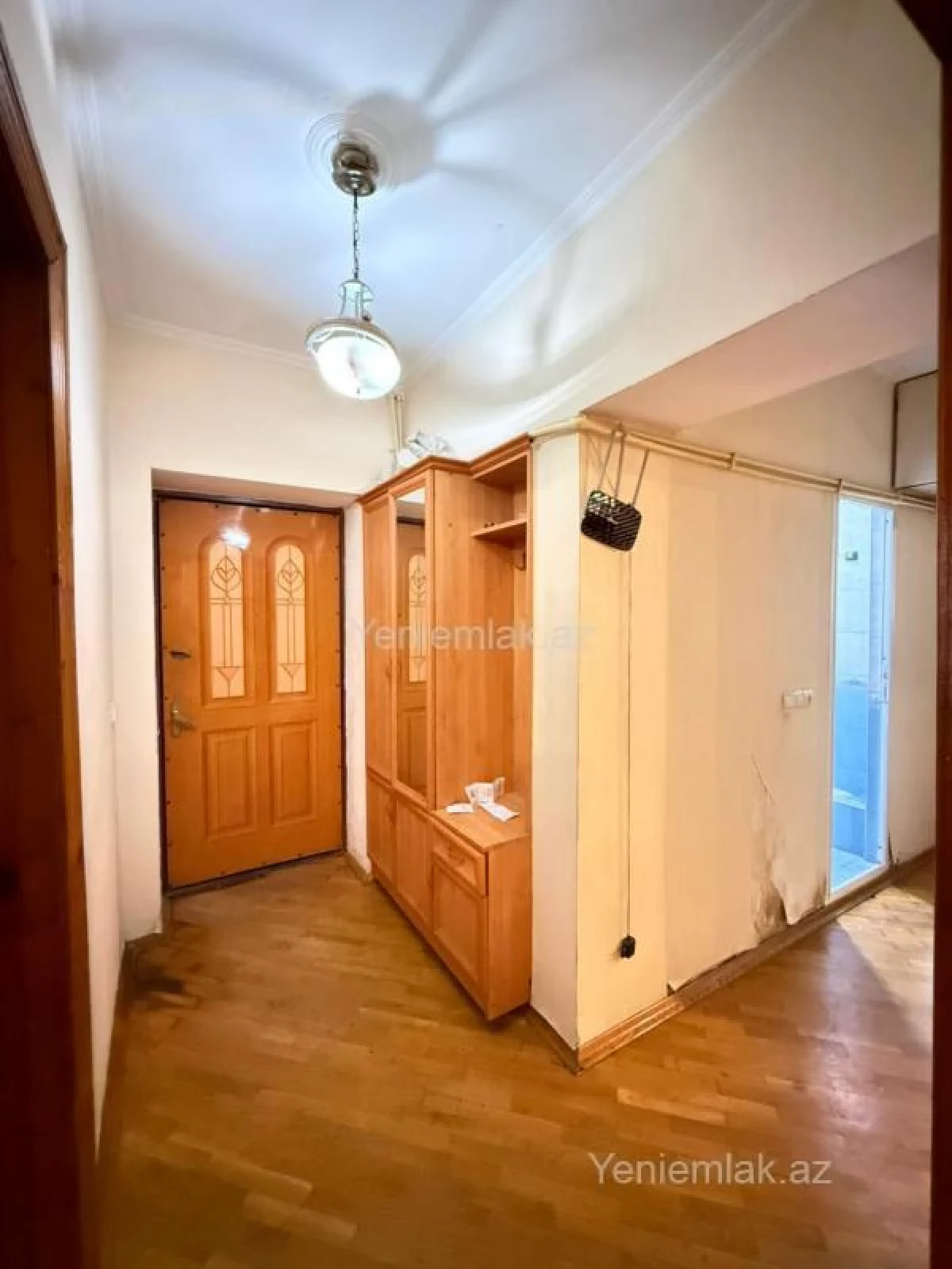 Satılır 3 otaqlı köhnə tikili 75 m²