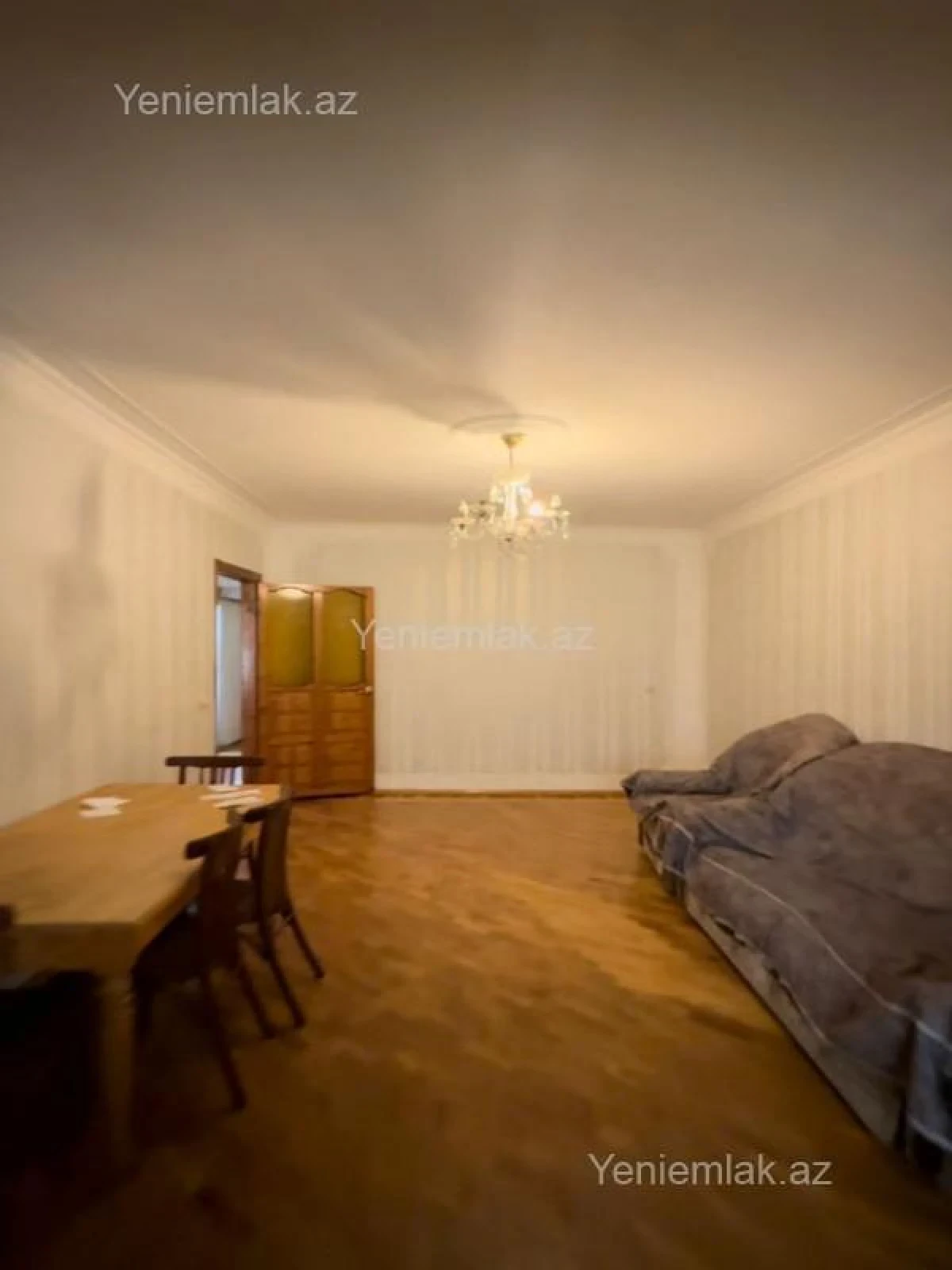 Satılır 3 otaqlı köhnə tikili 75 m²