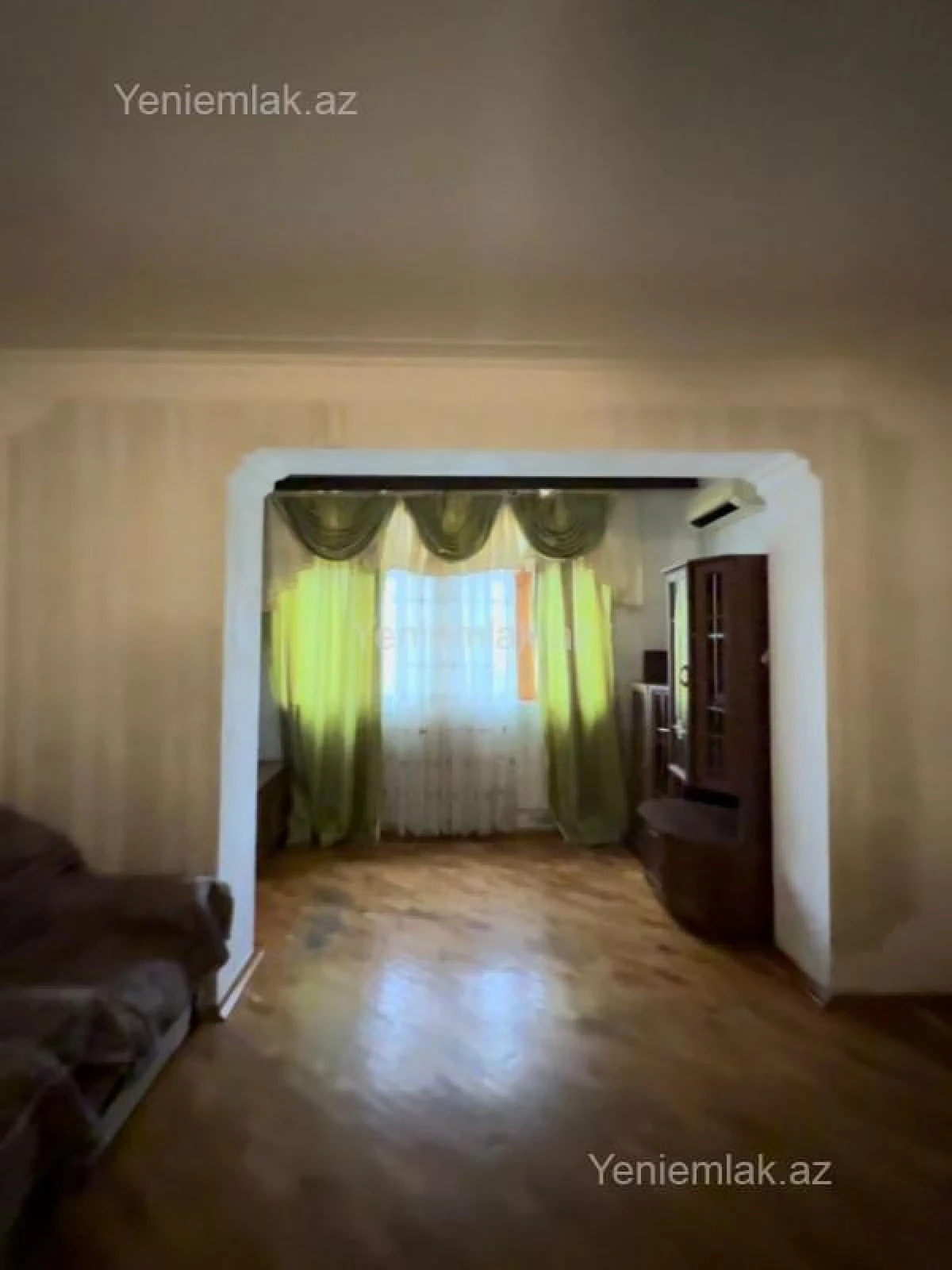 Satılır 3 otaqlı köhnə tikili 75 m²