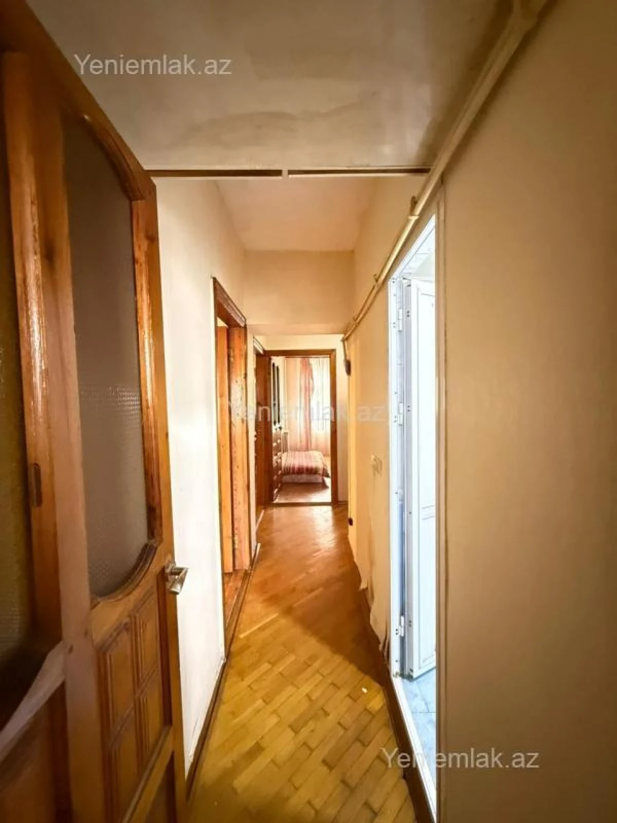 Satılır 3 otaqlı köhnə tikili 75 m²