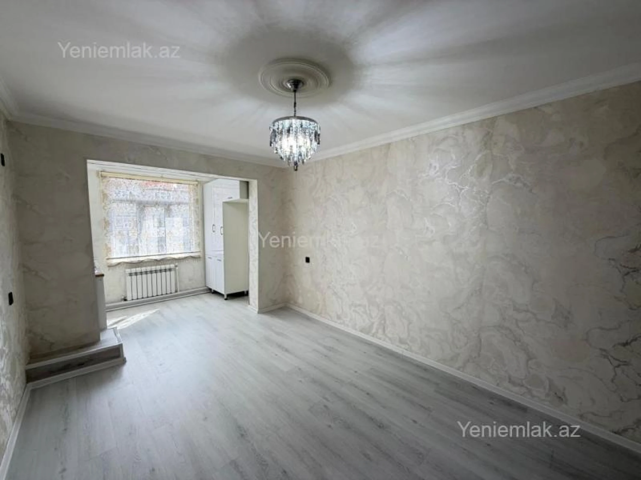 Satılır 2 otaqlı köhnə tikili 40 m²