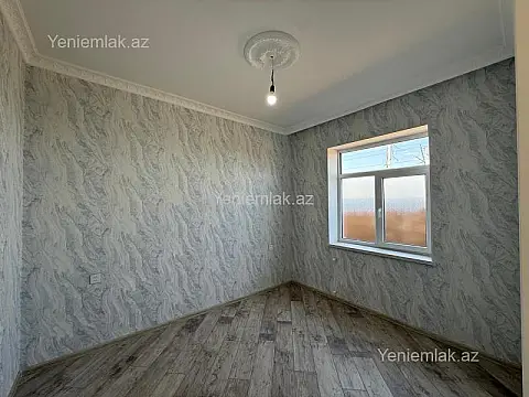 Satılır 3 otaqlı həyət evi 100 m²