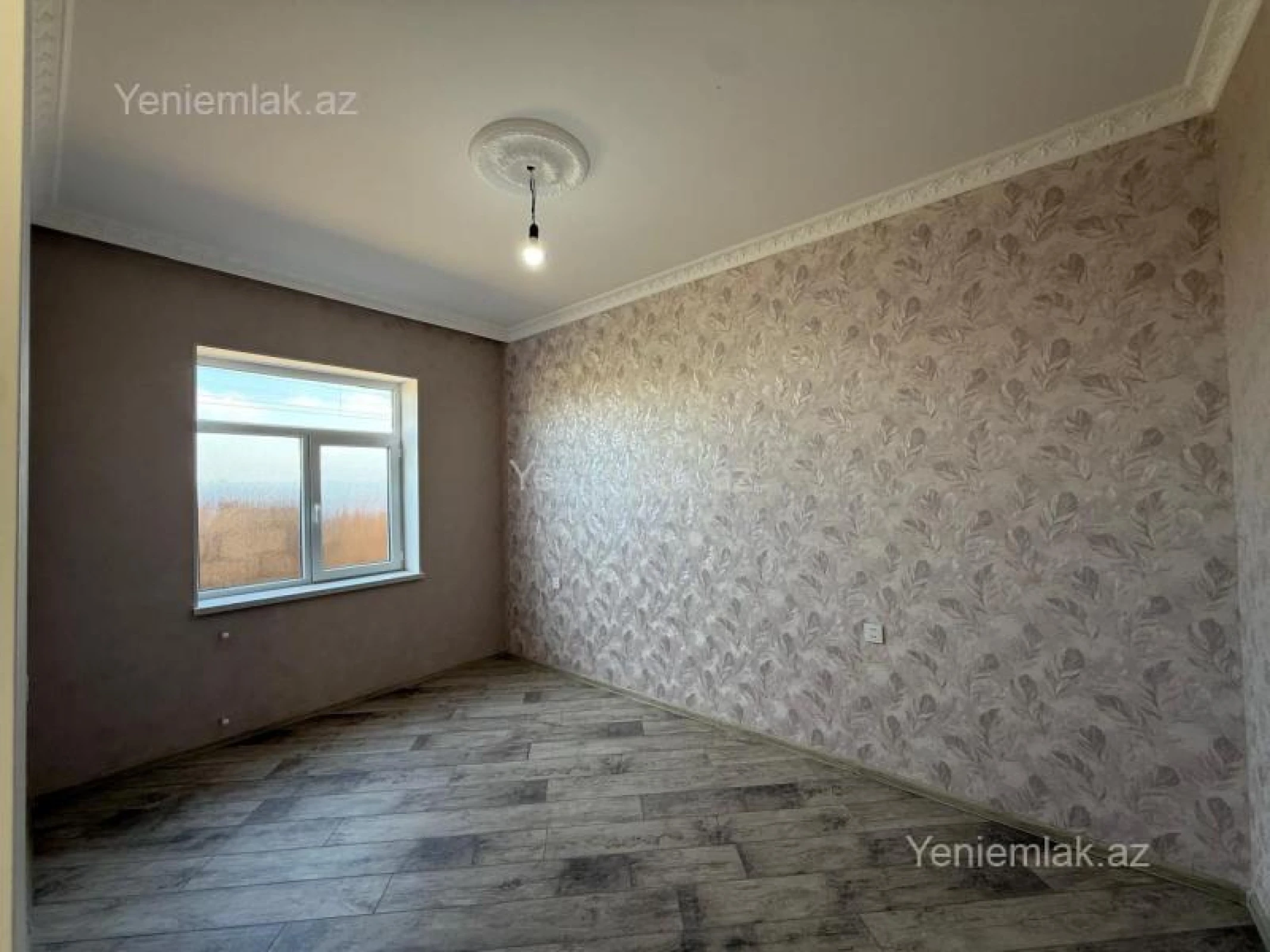 Satılır 3 otaqlı həyət evi 100 m²