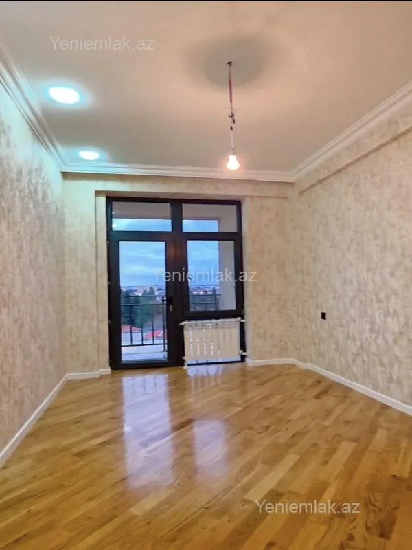 Satılır 3 otaqlı yeni tikili 84 m²