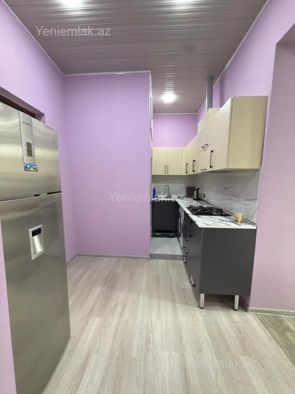Satılır 2 otaqlı köhnə tikili 50 m²