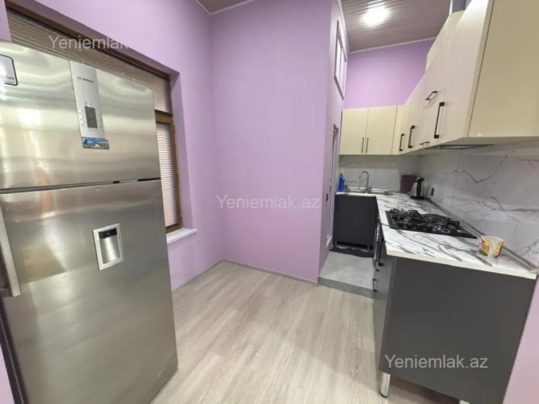 Satılır 2 otaqlı köhnə tikili 50 m²