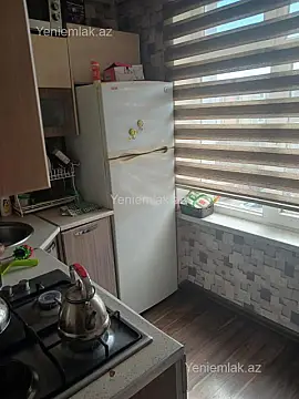 Satılır 1 otaqlı köhnə tikili 30 m²