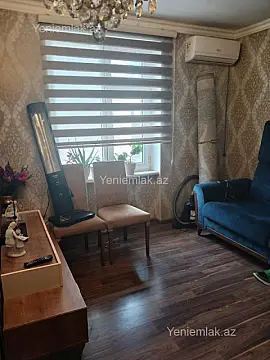 Satılır 1 otaqlı köhnə tikili 30 m²