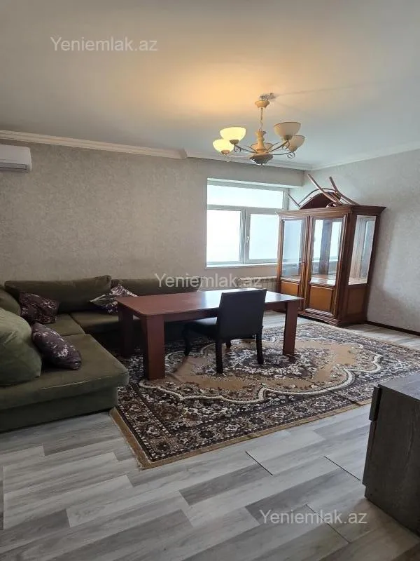 Satılır 2 otaqlı yeni tikili 42 m²
