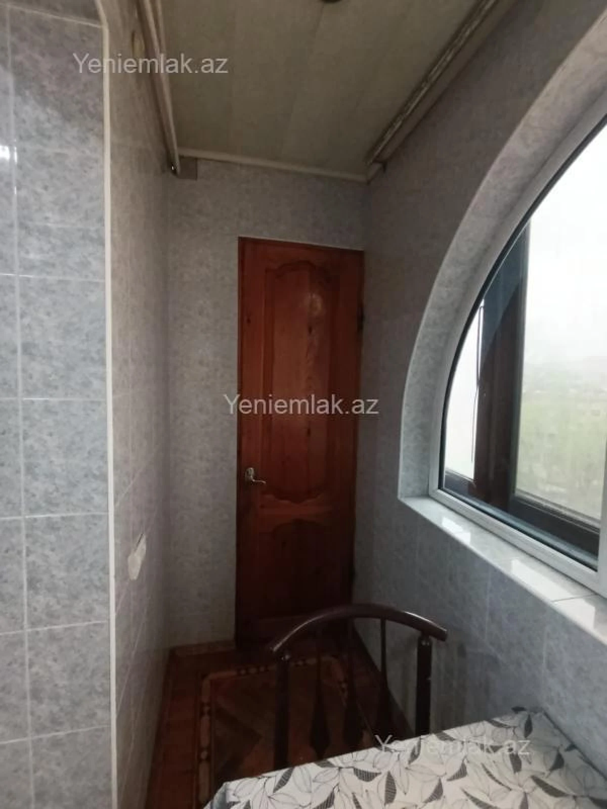 Satılır 5 otaqlı köhnə tikili 120 m²