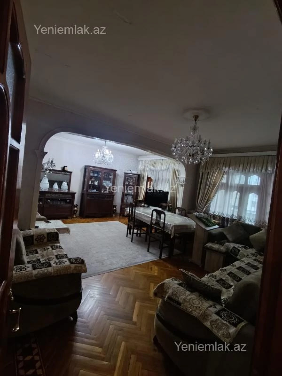 Satılır 5 otaqlı köhnə tikili 120 m²