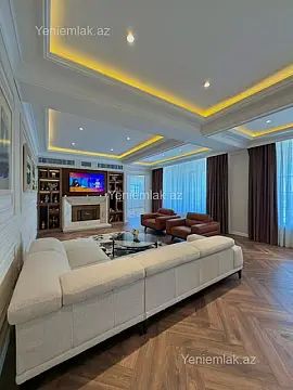 Satılır 9 otaqlı həyət evi 2000 m²