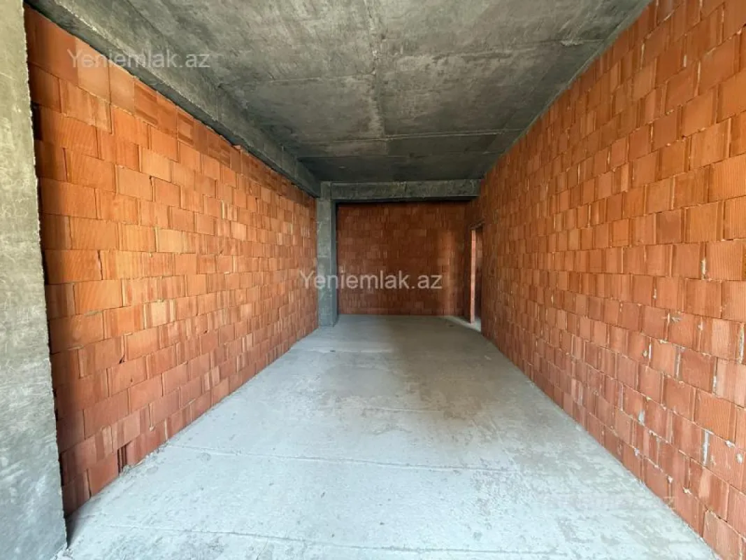 Satılır 3 otaqlı yeni tikili 120 m²