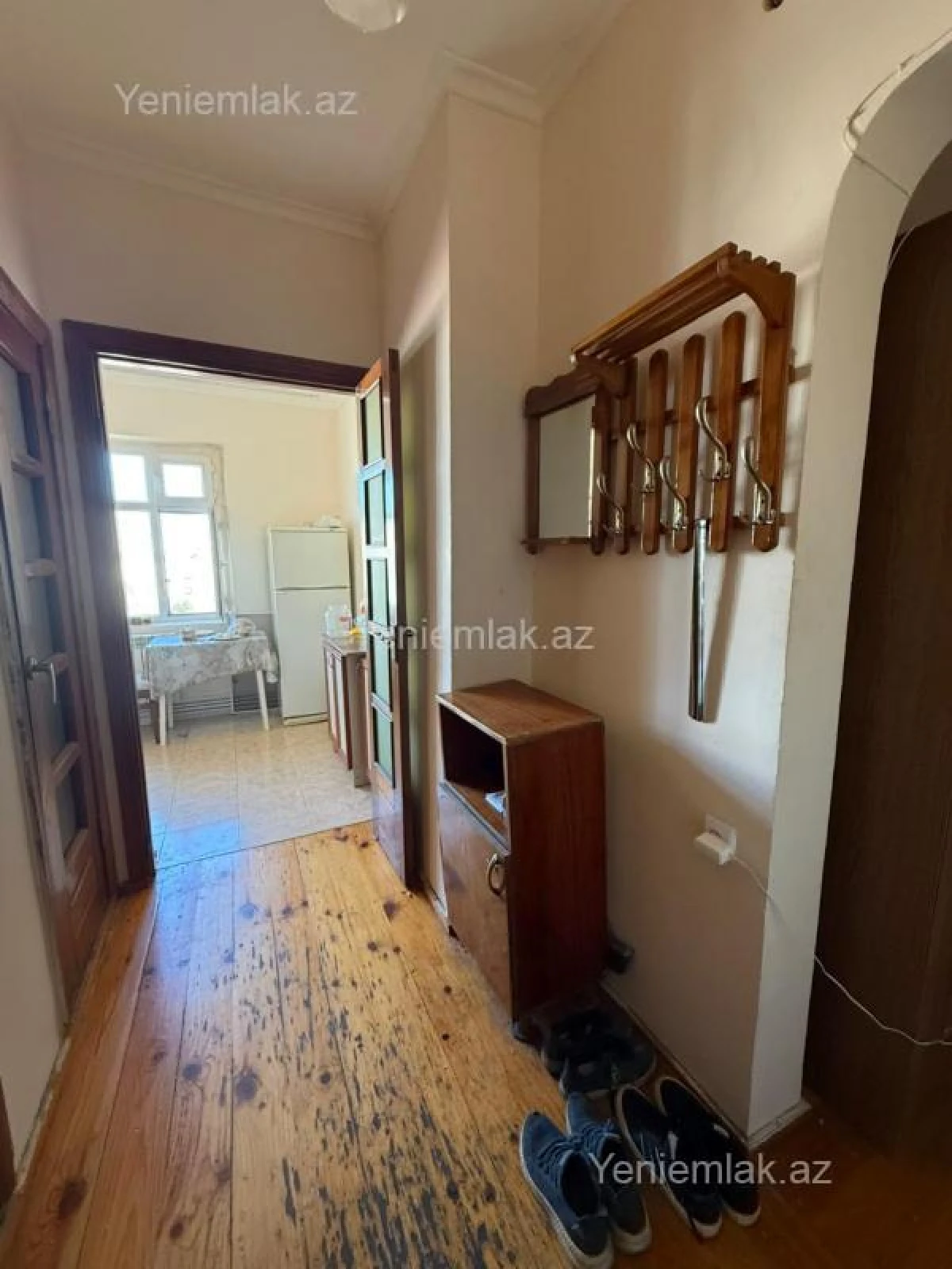 Satılır 2 otaqlı köhnə tikili 62 m²