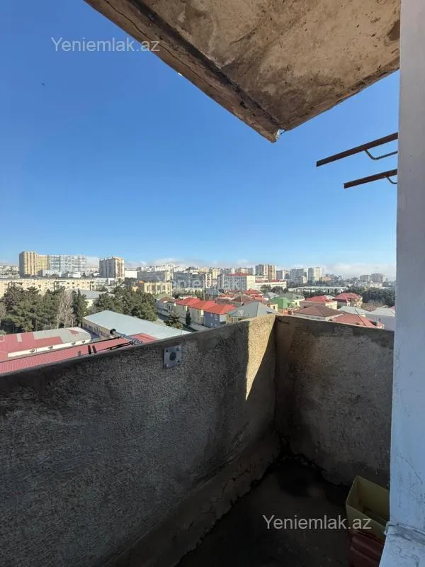 Satılır 2 otaqlı köhnə tikili 62 m²