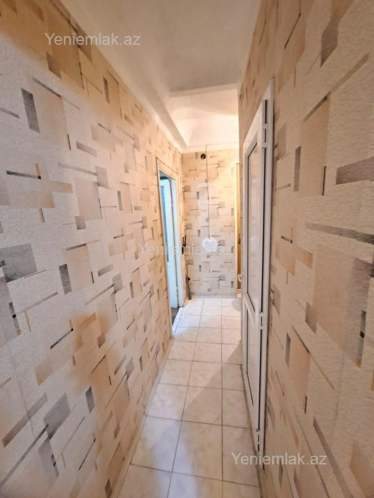 Satılır 1 otaqlı köhnə tikili 35 m²